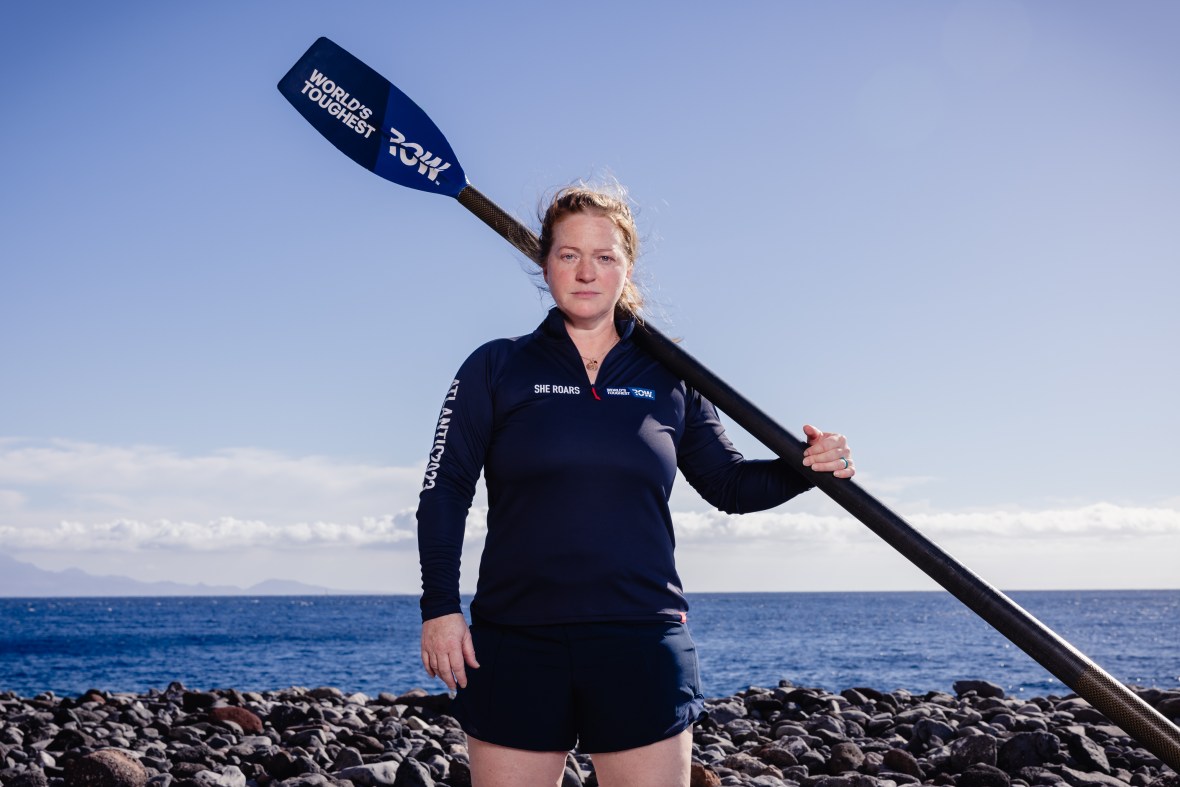 Leanne with Oar